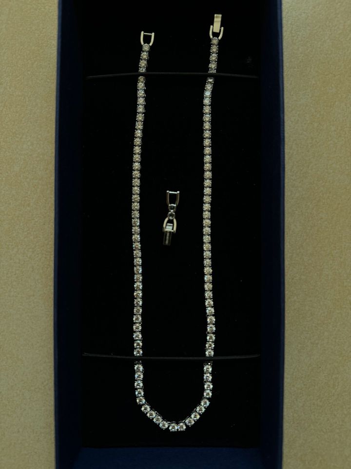 swarovski-tennis-deluxe-halskette-534rsk-1.jpg